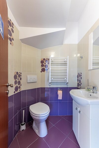 Calea Mosilor, Traian, vila moderna 4 camere